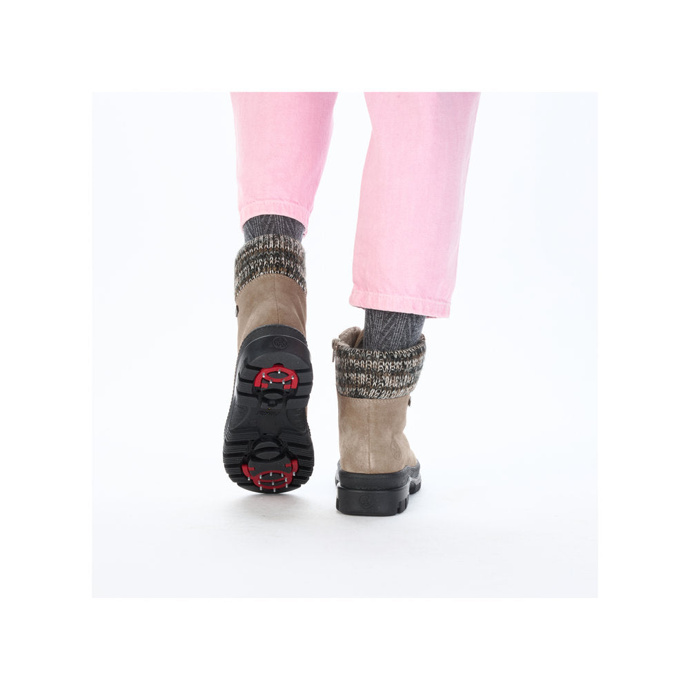 Rieker X8233 Nilkkuri nastoilla beige