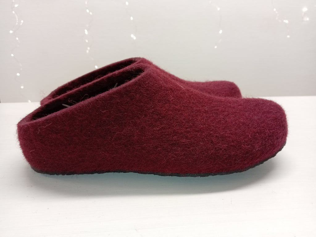 Lahtiset huopapistokas kumipohjalla