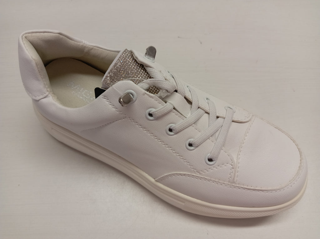 Migant Tennari Sandra